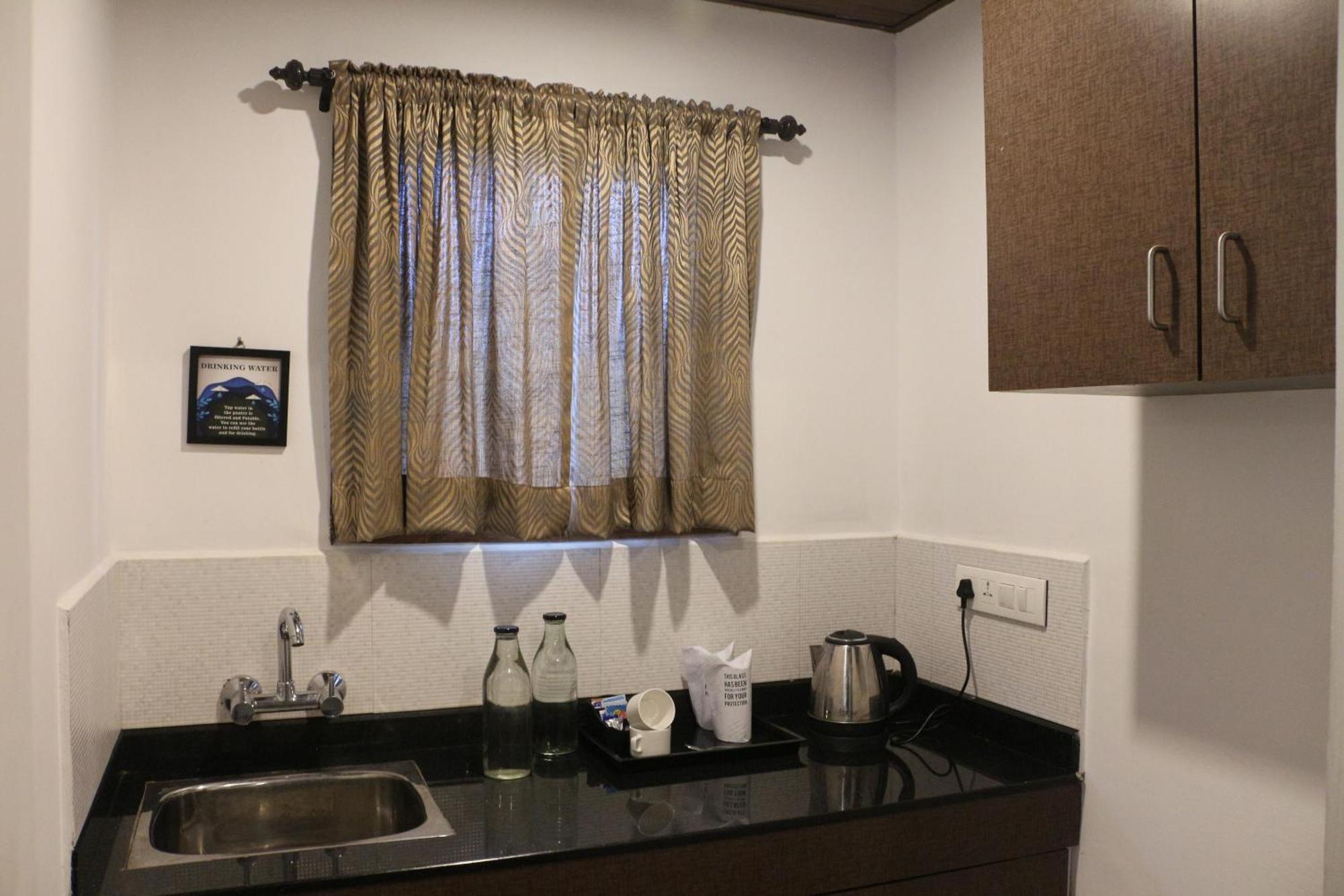 Отель Logan Camp Ooty Кунур Экстерьер фото