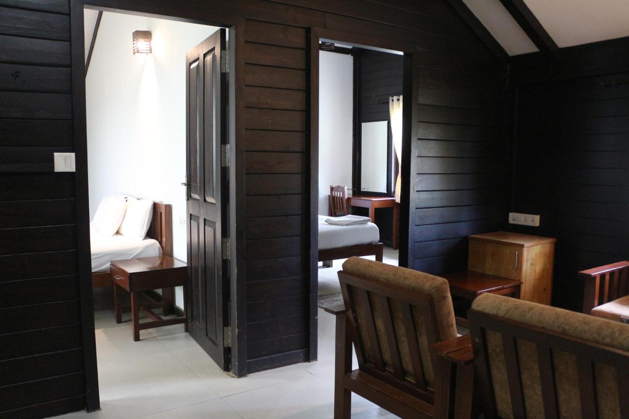 Отель Logan Camp Ooty Кунур Экстерьер фото