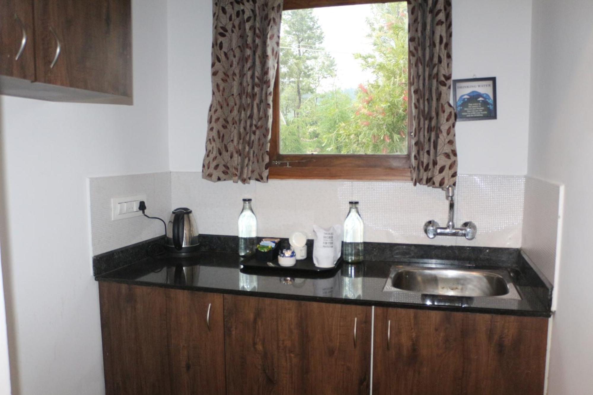 Отель Logan Camp Ooty Кунур Экстерьер фото